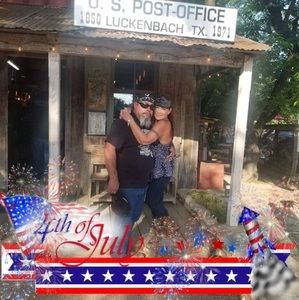 Meet your Posher, Kellie